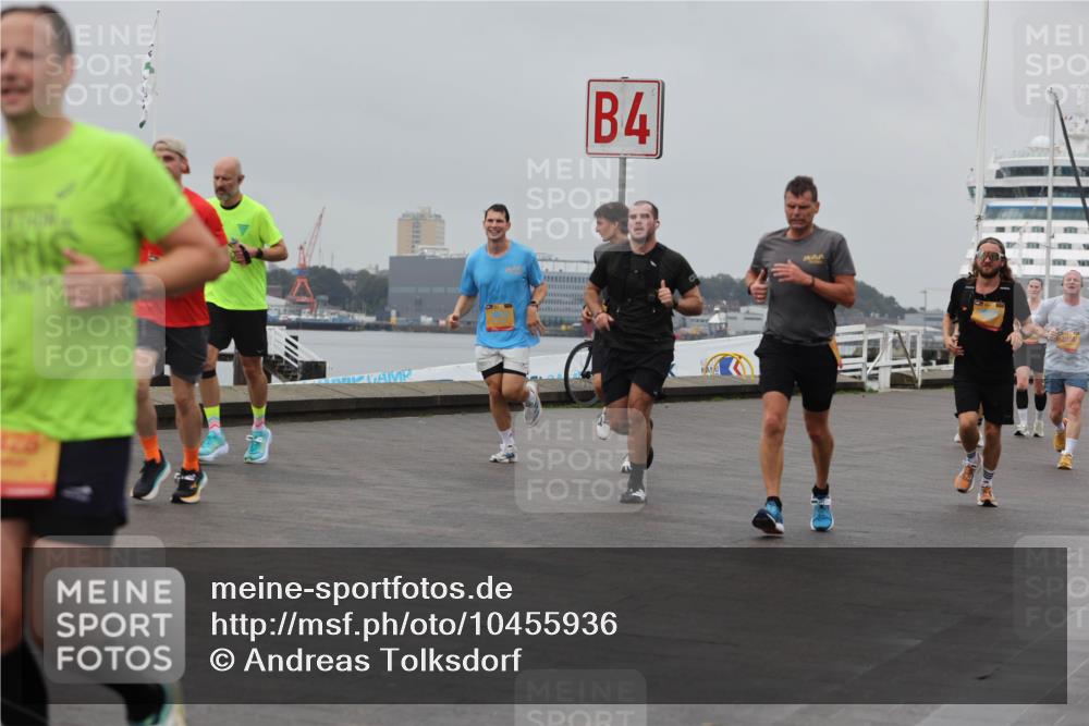 13.09.2026 - Kiel Lauf Andreas Tolksdorf http://msf.ph/oto/10455936 13.09.2026 11:56:22 Kiellinie 4, 155 meine-sportfotos.de