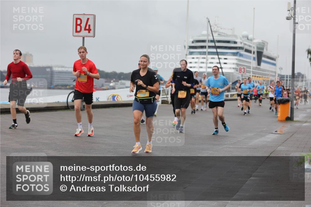 13.09.2026 - Kiel Lauf Andreas Tolksdorf http://msf.ph/oto/10455982 13.09.2026 11:56:37 Kiellinie 4, 1038, 3 meine-sportfotos.de