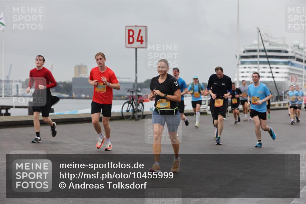 13.09.2026 - Kiel Lauf Andreas Tolksdorf http://msf.ph/oto/10455999 13.09.2026 11:56:38 Kiellinie 4, 6324, 1038, 3 meine-sportfotos.de