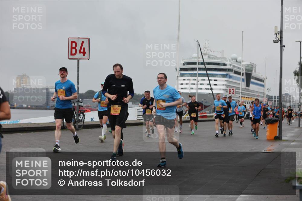 13.09.2026 - Kiel Lauf Andreas Tolksdorf http://msf.ph/oto/10456032 13.09.2026 11:56:39 Kiellinie 4, 11436, 3, 6324 meine-sportfotos.de