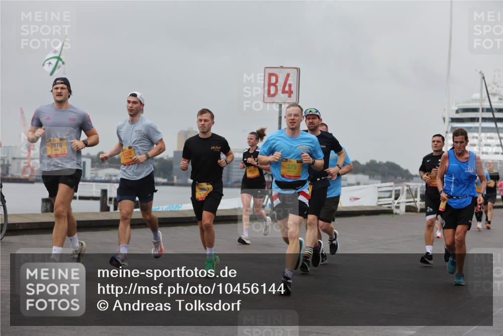 13.09.2026 - Kiel Lauf Andreas Tolksdorf http://msf.ph/oto/10456144 13.09.2026 11:56:46 Kiellinie 39, 7878, 1315, 4, 3880, 8017, 39, 375 meine-sportfotos.de