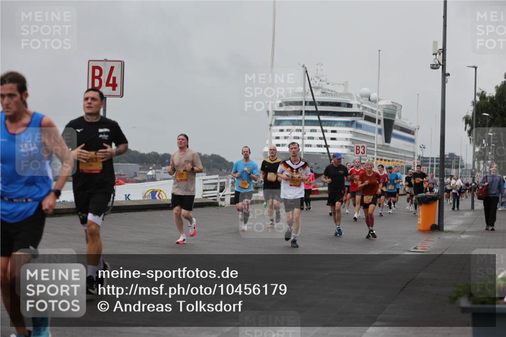 13.09.2026 - Kiel Lauf Andreas Tolksdorf http://msf.ph/oto/10456179 13.09.2026 11:56:49 Kiellinie 1833, 4, 283, 3 meine-sportfotos.de