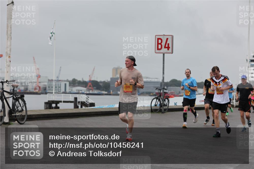 13.09.2026 - Kiel Lauf Andreas Tolksdorf http://msf.ph/oto/10456241 13.09.2026 11:56:51 Kiellinie 39, 324, 4, 2270 meine-sportfotos.de