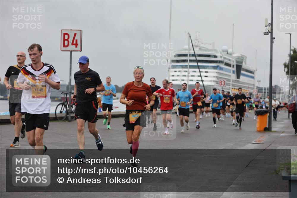 13.09.2026 - Kiel Lauf Andreas Tolksdorf http://msf.ph/oto/10456264 13.09.2026 11:56:54 Kiellinie 1, 39, 1145, 4, 3 meine-sportfotos.de
