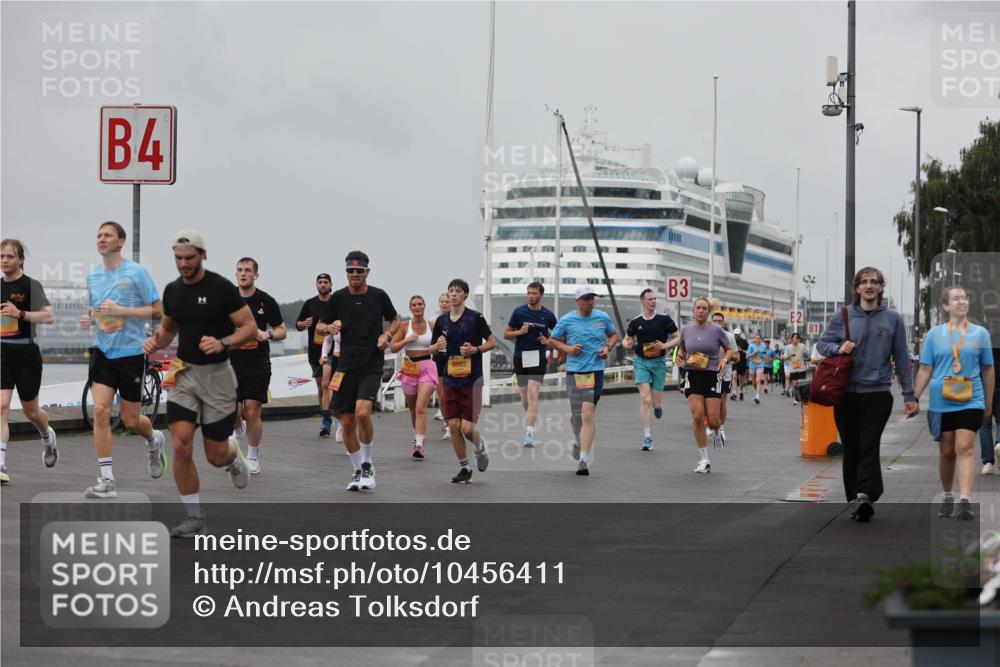 13.09.2026 - Kiel Lauf Andreas Tolksdorf http://msf.ph/oto/10456411 13.09.2026 11:57:04 Kiellinie 4, 6502, 3 meine-sportfotos.de