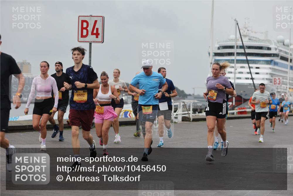 13.09.2026 - Kiel Lauf Andreas Tolksdorf http://msf.ph/oto/10456450 13.09.2026 11:57:07 Kiellinie 4, 6502, 78, 1972, 3 meine-sportfotos.de
