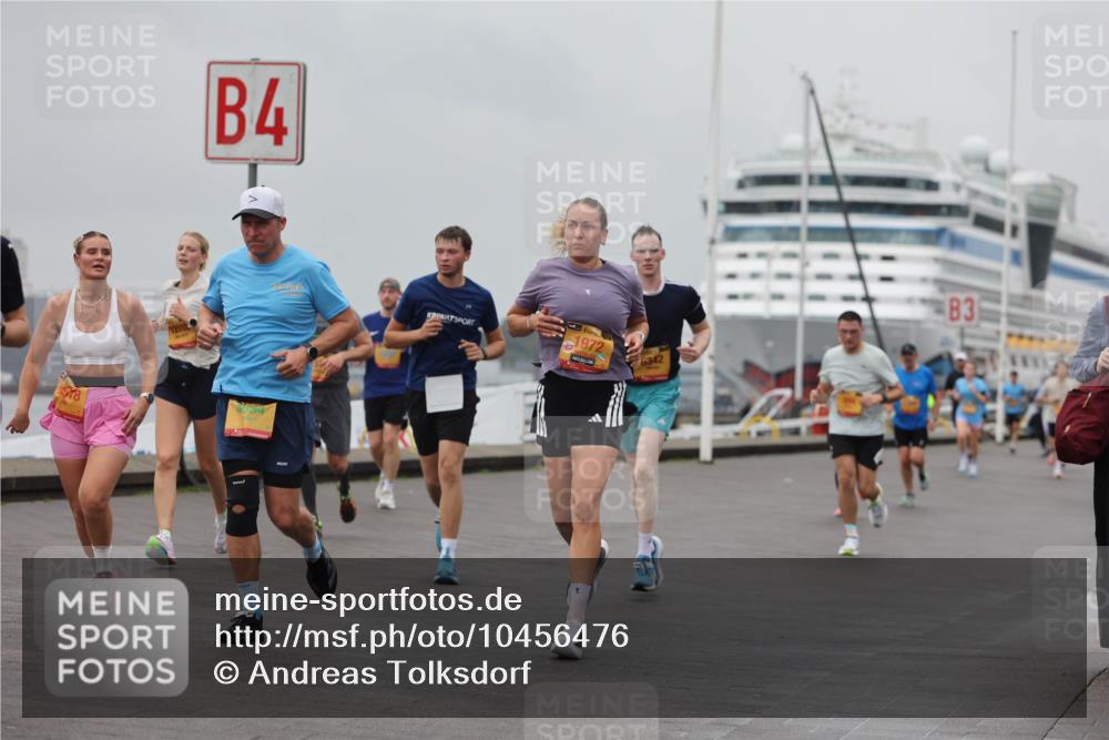 13.09.2026 - Kiel Lauf Andreas Tolksdorf http://msf.ph/oto/10456476 13.09.2026 11:57:08 Kiellinie 78, 4, 1972, 6342, 3 meine-sportfotos.de