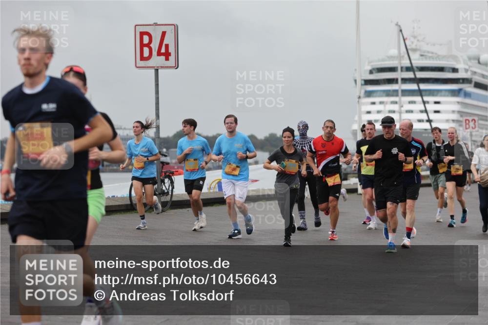 13.09.2026 - Kiel Lauf Andreas Tolksdorf http://msf.ph/oto/10456643 13.09.2026 11:57:27 Kiellinie 2366, 4, 12847, 1483, 3 meine-sportfotos.de