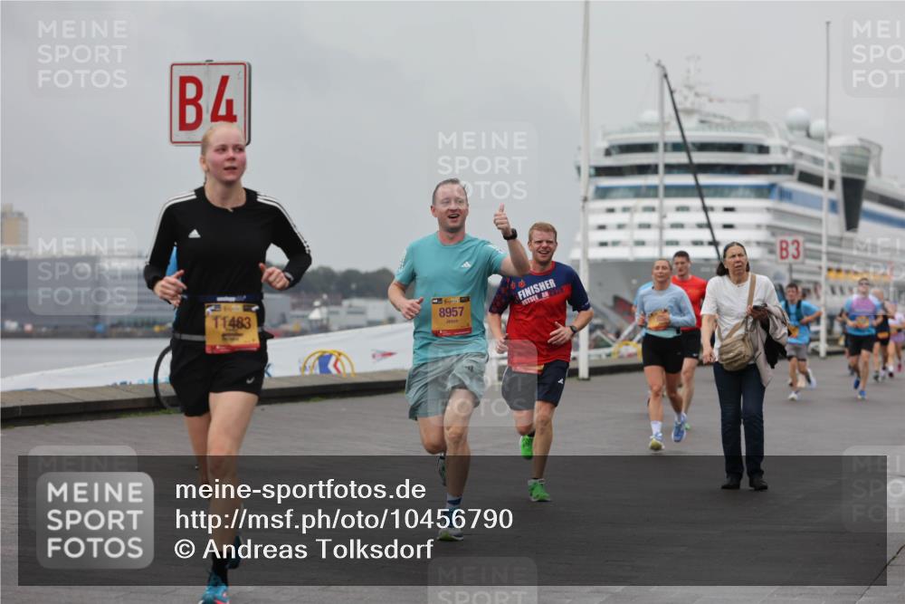 13.09.2026 - Kiel Lauf Andreas Tolksdorf http://msf.ph/oto/10456790 13.09.2026 11:57:34 Kiellinie 4, 11483, 39, 8957, 2025, 3 meine-sportfotos.de