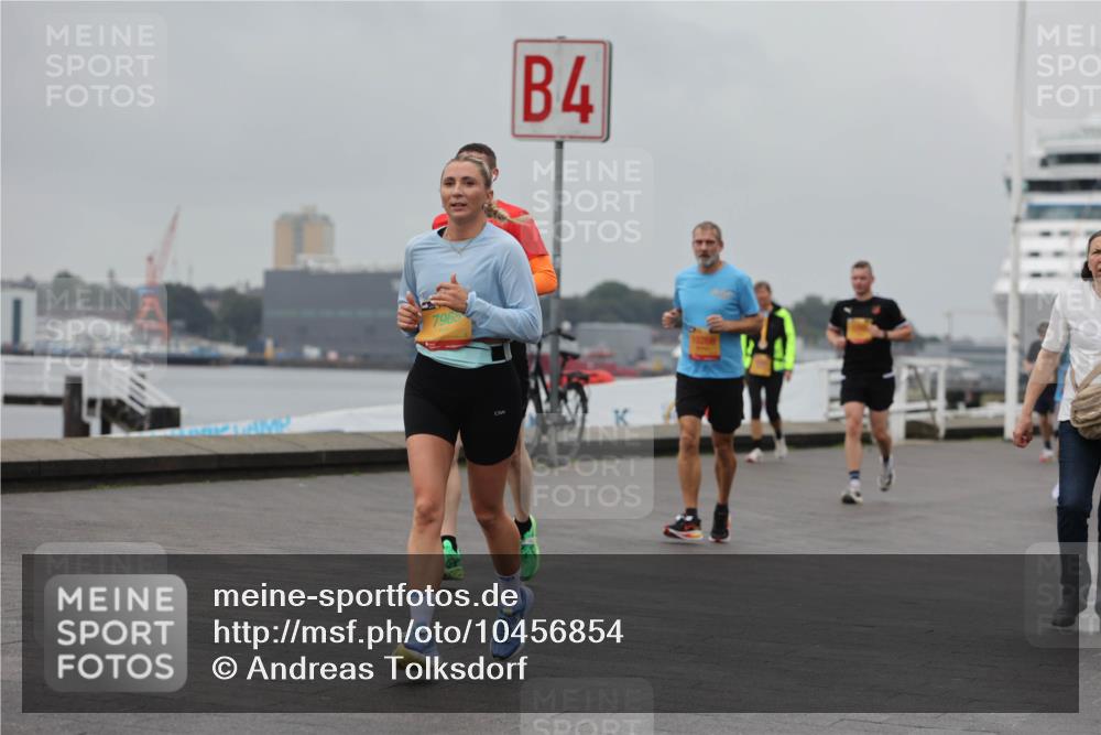 13.09.2026 - Kiel Lauf Andreas Tolksdorf http://msf.ph/oto/10456854 13.09.2026 11:57:39 Kiellinie 7965, 4, 10266 meine-sportfotos.de