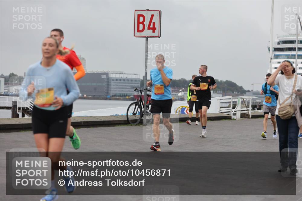 13.09.2026 - Kiel Lauf Andreas Tolksdorf http://msf.ph/oto/10456871 13.09.2026 11:57:40 Kiellinie 4 meine-sportfotos.de