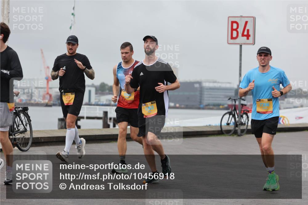 13.09.2026 - Kiel Lauf Andreas Tolksdorf http://msf.ph/oto/10456918 13.09.2026 11:58:00 Kiellinie 38, 22, 4, 38 meine-sportfotos.de