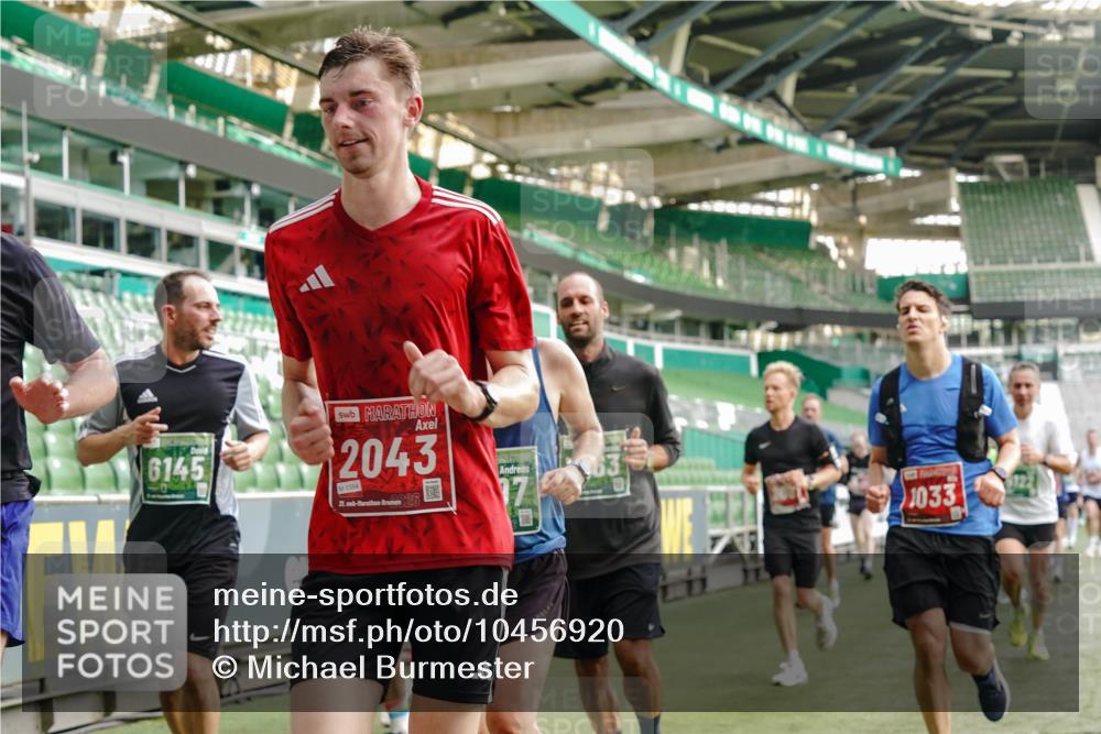 13.09.2026 - 21. swb-Marathon Bremen Michael Burmester http://msf.ph/oto/10456920 13.09.2026 12:53:41 Laufen im Stadion 102, 107, 145, 161, 189, 313, 376, 385, 461, 472, 481, 541, 560, 615, 616, 666, 675, 683, 696, 740, 755, 792, 816, 827, 982, 985, 987, 1033, 1056, 1076, 1207, 1252, 1297, 1419, 1433, 1445, 1468, 1528, 1542, 1551, 1631, 1646, 1658, 1664, 1704, 1707, 1814, 2007, 2043, 2055, 2203, 2280, 2350, 2362, 2401, 2422, 2454, 2480, 2498, 2499, 2623, 2701, 2767, 2820, 2824, 2858, 2882, 2913, 2962, 2971, 2997, 3054, 3085, 3149, 3236, 3336, 3357, 3362, 3413, 3448, 4283, 4605 meine-sportfotos.de