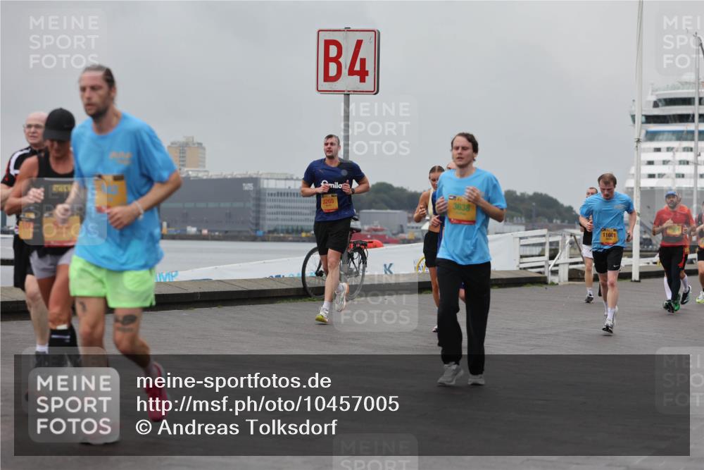 13.09.2026 - Kiel Lauf Andreas Tolksdorf http://msf.ph/oto/10457005 13.09.2026 11:58:05 Kiellinie 4, 3265, 3638, 11601 meine-sportfotos.de