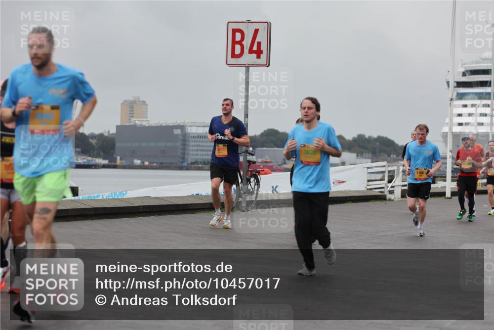13.09.2026 - Kiel Lauf Andreas Tolksdorf http://msf.ph/oto/10457017 13.09.2026 11:58:06 Kiellinie 3265, 4, 3638, 11601 meine-sportfotos.de