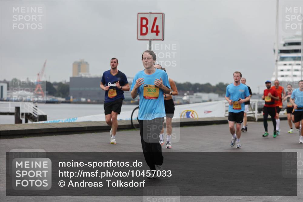 13.09.2026 - Kiel Lauf Andreas Tolksdorf http://msf.ph/oto/10457033 13.09.2026 11:58:06 Kiellinie 4, 48, 3638, 1160 meine-sportfotos.de