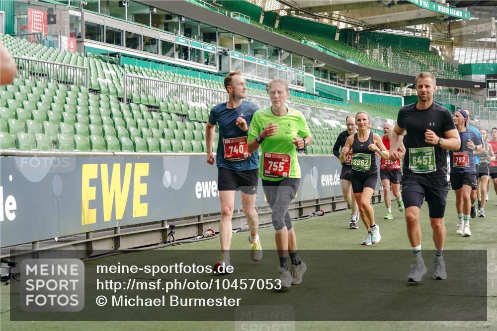 13.09.2026 - 21. swb-Marathon Bremen Michael Burmester http://msf.ph/oto/10457053 13.09.2026 12:53:45 Laufen im Stadion 102, 107, 145, 161, 189, 313, 376, 385, 461, 472, 481, 541, 560, 615, 616, 666, 675, 683, 696, 740, 755, 792, 816, 827, 982, 985, 987, 1033, 1056, 1076, 1207, 1252, 1297, 1419, 1433, 1445, 1468, 1528, 1542, 1551, 1631, 1646, 1658, 1664, 1704, 1707, 1814, 2007, 2043, 2055, 2203, 2280, 2350, 2362, 2401, 2422, 2454, 2480, 2499, 2623, 2701, 2767, 2801, 2820, 2824, 2858, 2882, 2913, 2962, 2971, 2997, 3012, 3054, 3149, 3236, 3336, 3357, 3362, 3413, 3448, 4605 meine-sportfotos.de