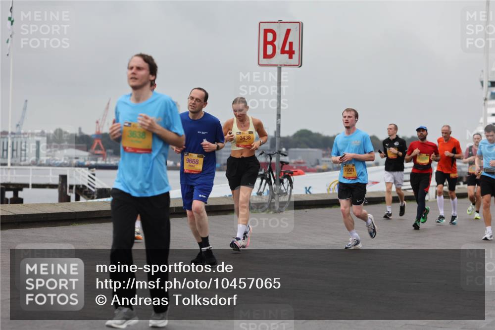 13.09.2026 - Kiel Lauf Andreas Tolksdorf http://msf.ph/oto/10457065 13.09.2026 11:58:07 Kiellinie 3638, 9668, 3438, 4, 11601, 1189 meine-sportfotos.de