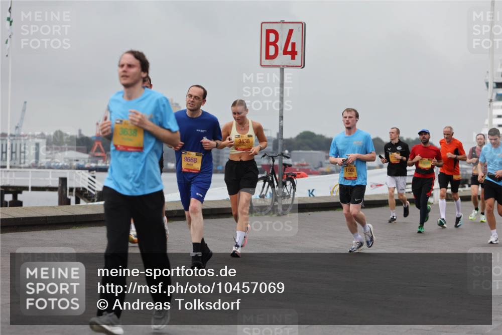13.09.2026 - Kiel Lauf Andreas Tolksdorf http://msf.ph/oto/10457069 13.09.2026 11:58:08 Kiellinie 3638, 9668, 35, 3438, 4, 1160 meine-sportfotos.de