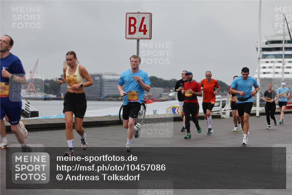 13.09.2026 - Kiel Lauf Andreas Tolksdorf http://msf.ph/oto/10457086 13.09.2026 11:58:09 Kiellinie 568, 3438, 4, 11601 meine-sportfotos.de