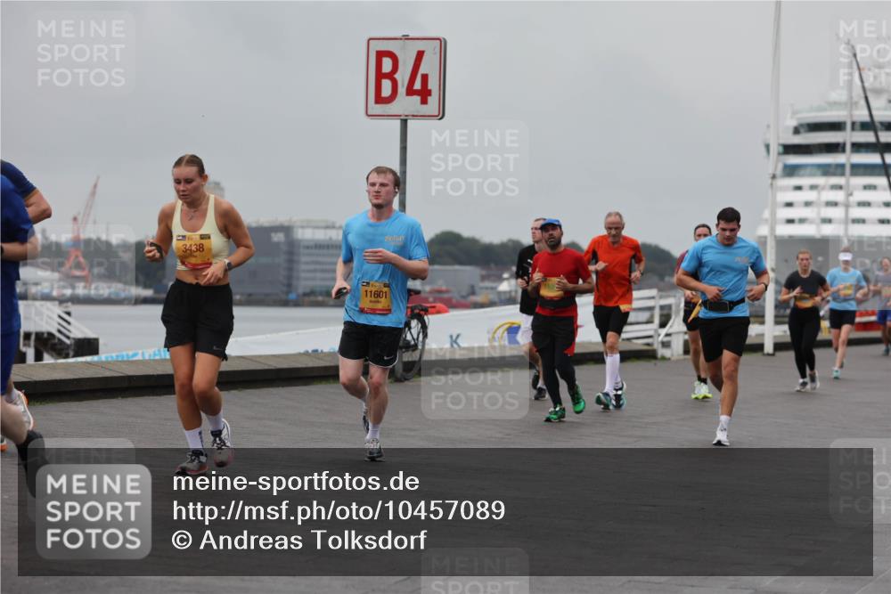 13.09.2026 - Kiel Lauf Andreas Tolksdorf http://msf.ph/oto/10457089 13.09.2026 11:58:09 Kiellinie 3438, 4, 11601 meine-sportfotos.de