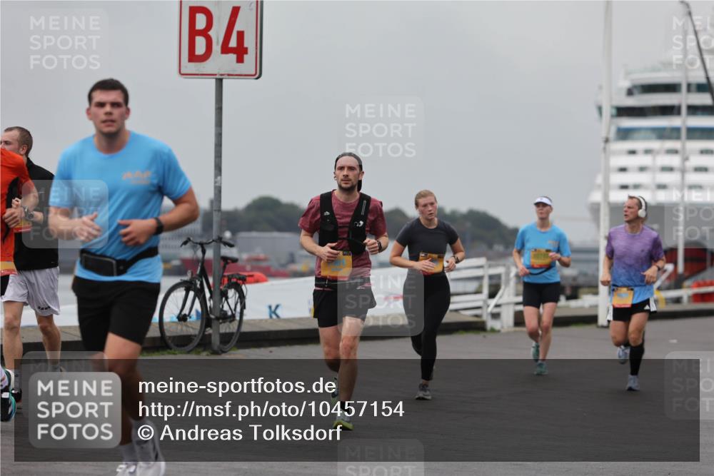 13.09.2026 - Kiel Lauf Andreas Tolksdorf http://msf.ph/oto/10457154 13.09.2026 11:58:12 Kiellinie 4 meine-sportfotos.de