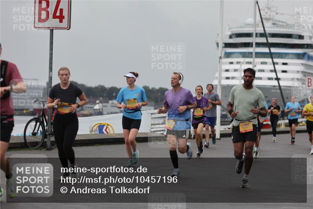 13.09.2026 - Kiel Lauf Andreas Tolksdorf http://msf.ph/oto/10457196 13.09.2026 11:58:14 Kiellinie 4, 10747, 1957 meine-sportfotos.de