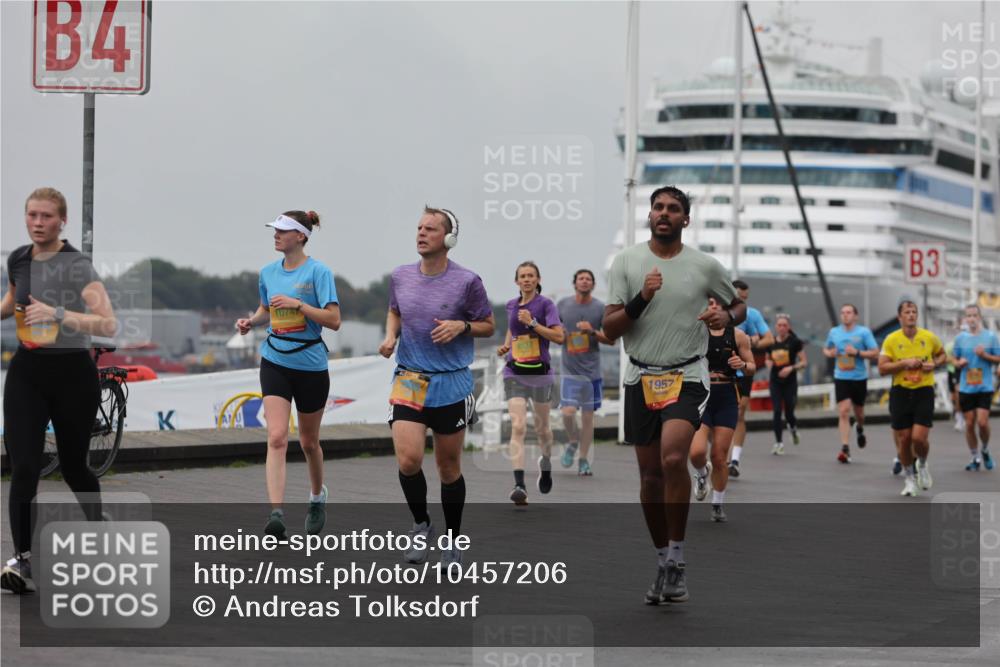 13.09.2026 - Kiel Lauf Andreas Tolksdorf http://msf.ph/oto/10457206 13.09.2026 11:58:15 Kiellinie 4, 10747, 1957, 3 meine-sportfotos.de