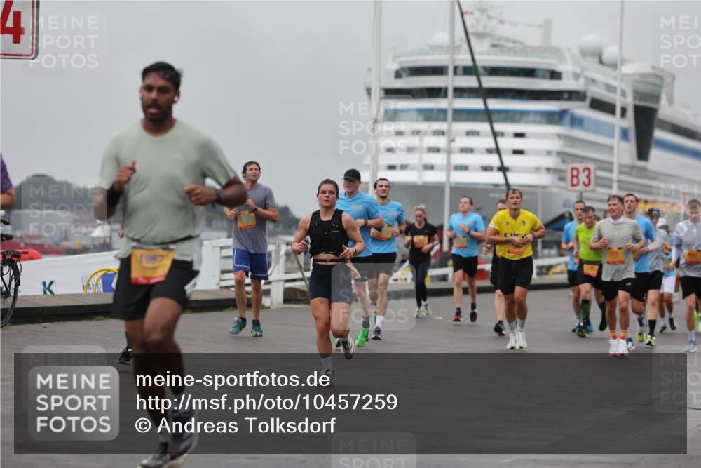13.09.2026 - Kiel Lauf Andreas Tolksdorf http://msf.ph/oto/10457259 13.09.2026 11:58:17 Kiellinie 4, 3 meine-sportfotos.de