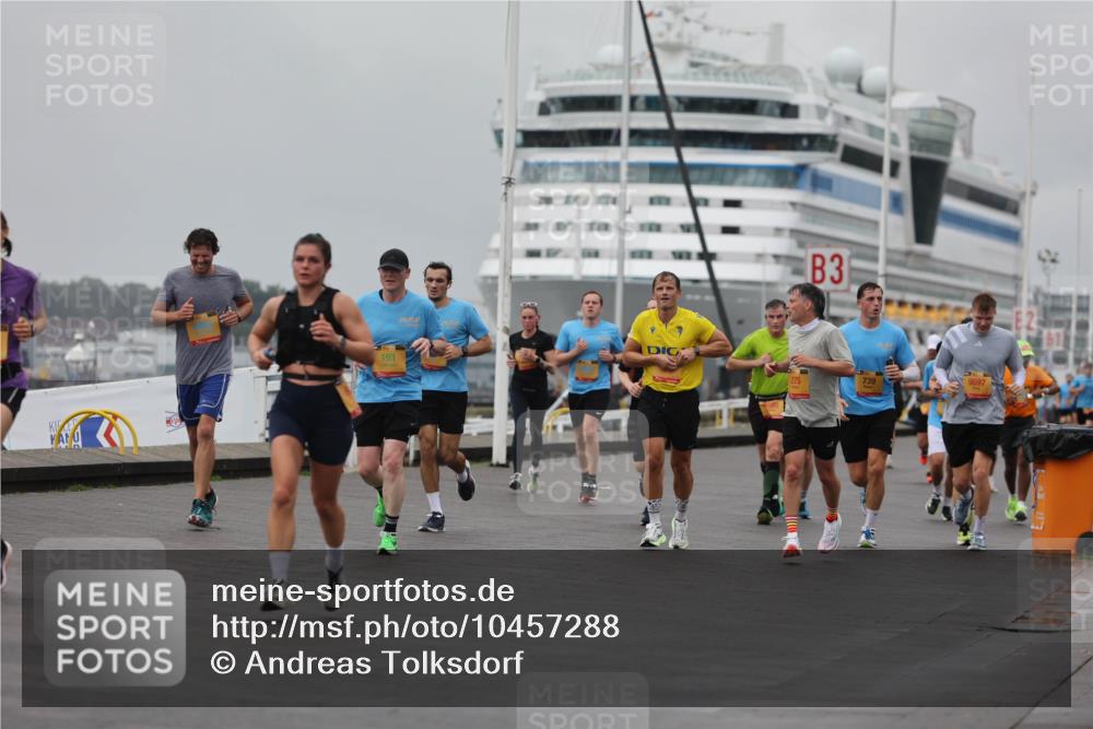 13.09.2026 - Kiel Lauf Andreas Tolksdorf http://msf.ph/oto/10457288 13.09.2026 11:58:18 Kiellinie 161, 3, 275, 739, 9597 meine-sportfotos.de