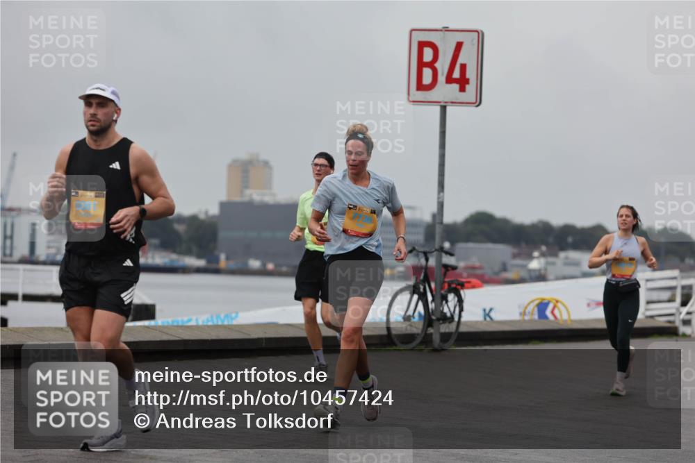 13.09.2026 - Kiel Lauf Andreas Tolksdorf http://msf.ph/oto/10457424 13.09.2026 11:58:38 Kiellinie 38, 4 meine-sportfotos.de