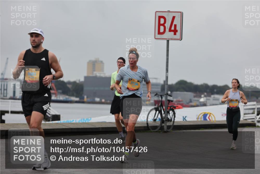 13.09.2026 - Kiel Lauf Andreas Tolksdorf http://msf.ph/oto/10457426 13.09.2026 11:58:38 Kiellinie 38, 4 meine-sportfotos.de