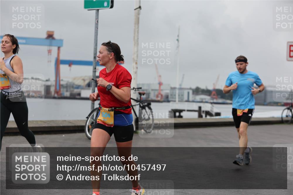 13.09.2026 - Kiel Lauf Andreas Tolksdorf http://msf.ph/oto/10457497 13.09.2026 11:58:44 Kiellinie 4, 38, 604, 17 meine-sportfotos.de