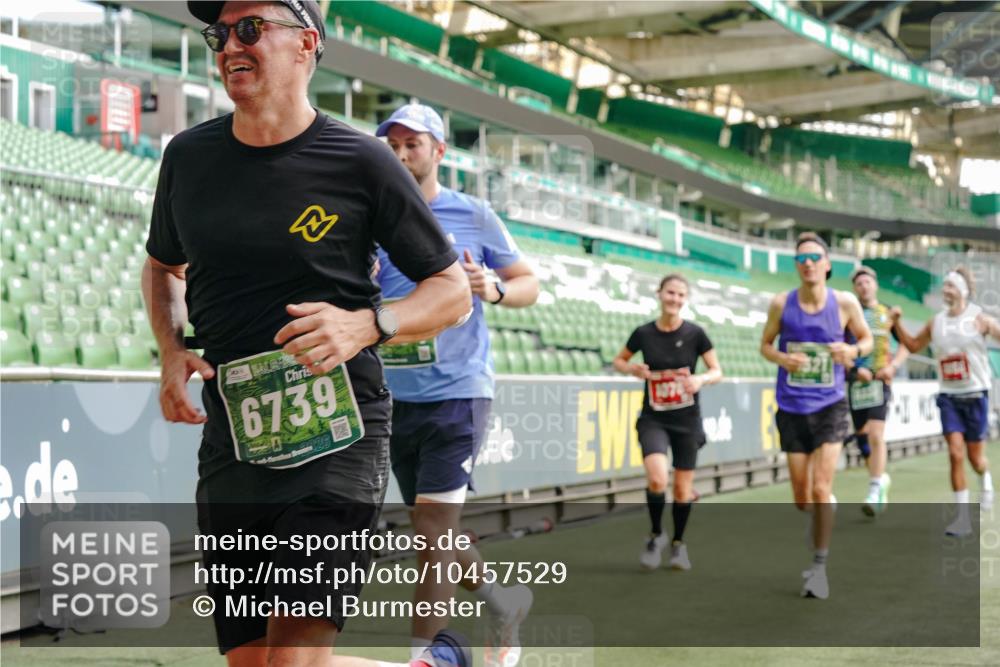 13.09.2026 - 21. swb-Marathon Bremen Michael Burmester http://msf.ph/oto/10457529 13.09.2026 12:53:56 Laufen im Stadion 102, 145, 161, 189, 313, 376, 385, 461, 472, 481, 541, 560, 615, 616, 666, 675, 696, 740, 755, 816, 827, 982, 985, 987, 1053, 1056, 1076, 1207, 1252, 1297, 1419, 1433, 1445, 1468, 1528, 1542, 1551, 1631, 1646, 1658, 1664, 1704, 1707, 1814, 2007, 2043, 2055, 2203, 2280, 2350, 2362, 2401, 2422, 2454, 2499, 2623, 2701, 2801, 2820, 2824, 2858, 2870, 2882, 2913, 2962, 2971, 2997, 3012, 3054, 3149, 3206, 3236, 3356, 3357, 3362, 3413, 4605 meine-sportfotos.de