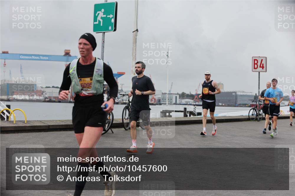 13.09.2026 - Kiel Lauf Andreas Tolksdorf http://msf.ph/oto/10457600 13.09.2026 11:58:49 Kiellinie 1, 33, 6095, 3, 4 meine-sportfotos.de