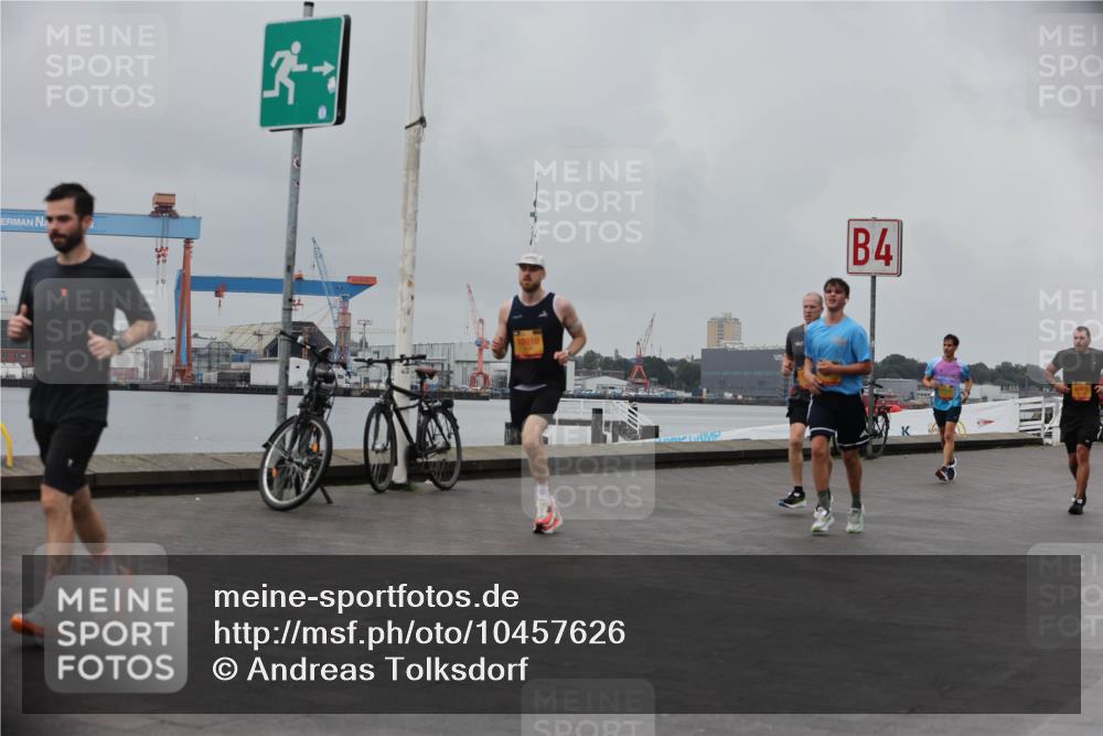 13.09.2026 - Kiel Lauf Andreas Tolksdorf http://msf.ph/oto/10457626 13.09.2026 11:58:50 Kiellinie 10910, 4 meine-sportfotos.de
