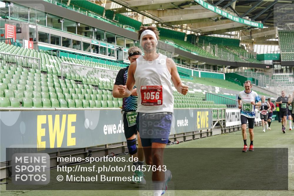 13.09.2026 - 21. swb-Marathon Bremen Michael Burmester http://msf.ph/oto/10457643 13.09.2026 12:53:59 Laufen im Stadion 102, 145, 161, 189, 201, 313, 376, 385, 461, 472, 481, 541, 560, 615, 616, 666, 675, 696, 740, 755, 816, 827, 982, 985, 987, 1053, 1056, 1076, 1207, 1252, 1297, 1419, 1433, 1445, 1468, 1528, 1542, 1551, 1631, 1646, 1658, 1664, 1704, 1707, 1814, 2007, 2043, 2055, 2203, 2280, 2350, 2362, 2390, 2401, 2422, 2454, 2499, 2623, 2701, 2733, 2801, 2820, 2824, 2858, 2870, 2882, 2913, 2962, 2971, 2997, 3012, 3054, 3149, 3206, 3236, 3241, 3356, 3357, 3362, 3413, 4605 meine-sportfotos.de