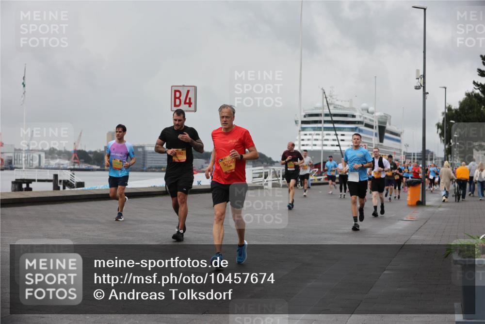 13.09.2026 - Kiel Lauf Andreas Tolksdorf http://msf.ph/oto/10457674 13.09.2026 11:58:53 Kiellinie 4, 907, 5708 meine-sportfotos.de
