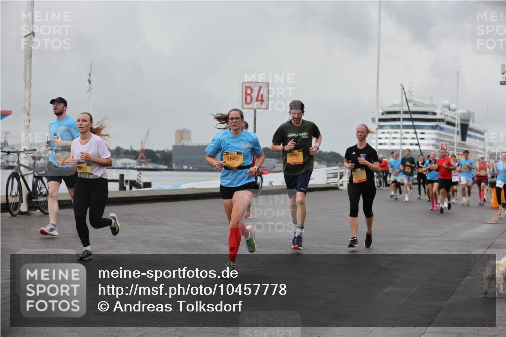 13.09.2026 - Kiel Lauf Andreas Tolksdorf http://msf.ph/oto/10457778 13.09.2026 11:59:03 Kiellinie 4 meine-sportfotos.de