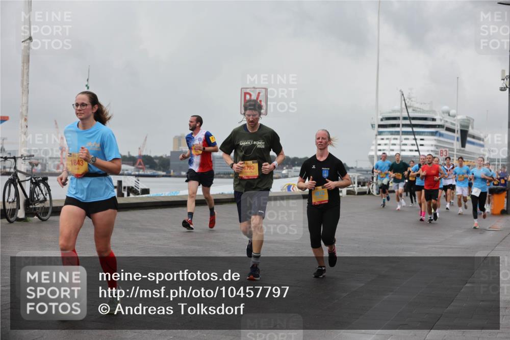 13.09.2026 - Kiel Lauf Andreas Tolksdorf http://msf.ph/oto/10457797 13.09.2026 11:59:04 Kiellinie 1843, 2026, 1730 meine-sportfotos.de