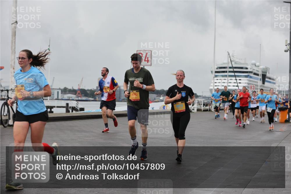 13.09.2026 - Kiel Lauf Andreas Tolksdorf http://msf.ph/oto/10457809 13.09.2026 11:59:04 Kiellinie 4, 184, 2026, 4730, 3 meine-sportfotos.de