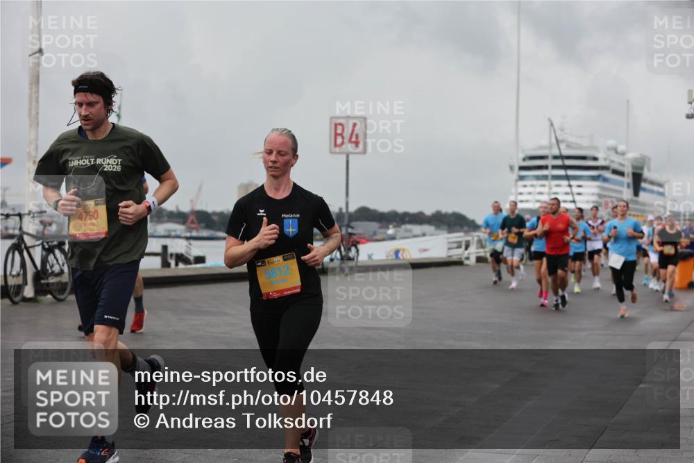 13.09.2026 - Kiel Lauf Andreas Tolksdorf http://msf.ph/oto/10457848 13.09.2026 11:59:06 Kiellinie 5429, 13060, 2026, 38, 4730, 38, 5812, 4 meine-sportfotos.de