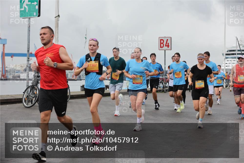 13.09.2026 - Kiel Lauf Andreas Tolksdorf http://msf.ph/oto/10457912 13.09.2026 11:59:12 Kiellinie 11367, 7395, 4, 5402 meine-sportfotos.de