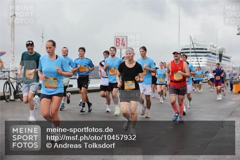 13.09.2026 - Kiel Lauf Andreas Tolksdorf http://msf.ph/oto/10457932 13.09.2026 11:59:12 Kiellinie 39, 11625, 5402, 4, 3861, 3 meine-sportfotos.de