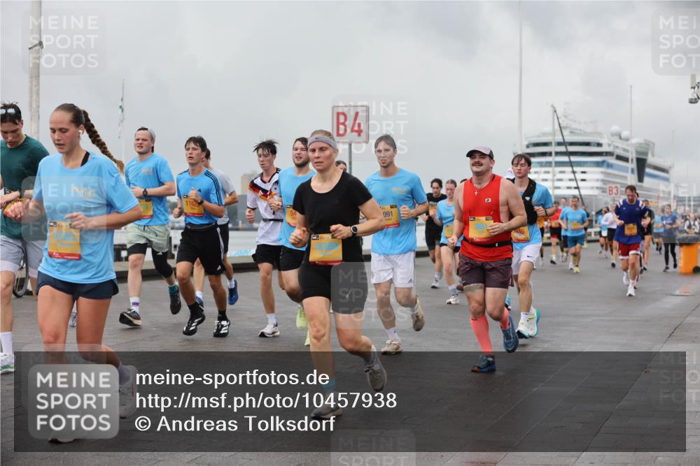 13.09.2026 - Kiel Lauf Andreas Tolksdorf http://msf.ph/oto/10457938 13.09.2026 11:59:13 Kiellinie 39, 0383, 4, 11625, 091, 3 meine-sportfotos.de