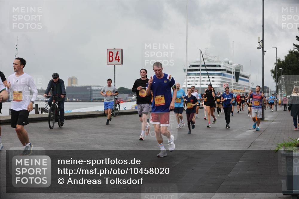 13.09.2026 - Kiel Lauf Andreas Tolksdorf http://msf.ph/oto/10458020 13.09.2026 11:59:17 Kiellinie 4 meine-sportfotos.de