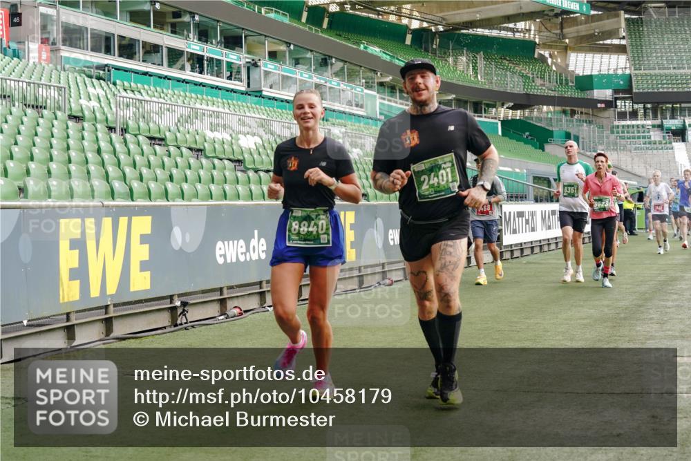 13.09.2026 - 21. swb-Marathon Bremen Michael Burmester http://msf.ph/oto/10458179 13.09.2026 12:54:13 Laufen im Stadion 102, 145, 161, 189, 201, 313, 376, 385, 461, 472, 481, 495, 541, 560, 615, 616, 666, 675, 696, 740, 755, 816, 827, 982, 985, 987, 1053, 1056, 1076, 1207, 1390, 1419, 1433, 1445, 1468, 1528, 1551, 1599, 1631, 1658, 1664, 1704, 1707, 1814, 2055, 2234, 2280, 2350, 2362, 2383, 2390, 2401, 2422, 2454, 2474, 2499, 2623, 2701, 2733, 2801, 2820, 2824, 2858, 2870, 2882, 2913, 2922, 2962, 2971, 2997, 3012, 3054, 3134, 3175, 3206, 3236, 3241, 3356, 3357, 3362, 3413 meine-sportfotos.de