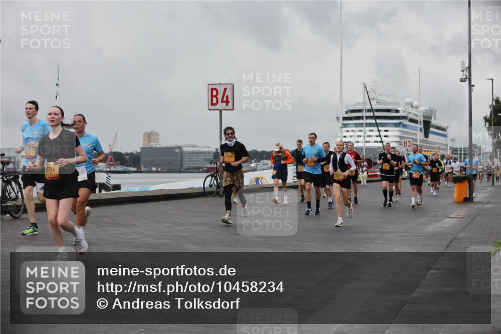 13.09.2026 - Kiel Lauf Andreas Tolksdorf http://msf.ph/oto/10458234 13.09.2026 11:59:25 Kiellinie 8715, 4, 11000, 3 meine-sportfotos.de