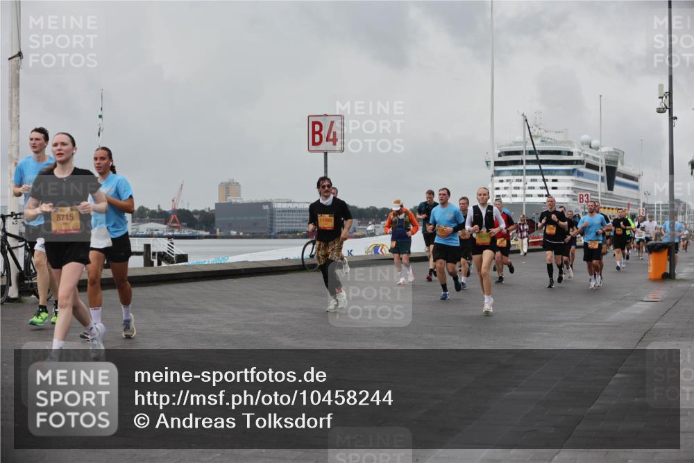 13.09.2026 - Kiel Lauf Andreas Tolksdorf http://msf.ph/oto/10458244 13.09.2026 11:59:25 Kiellinie 8715, 4, 11000, 3 meine-sportfotos.de
