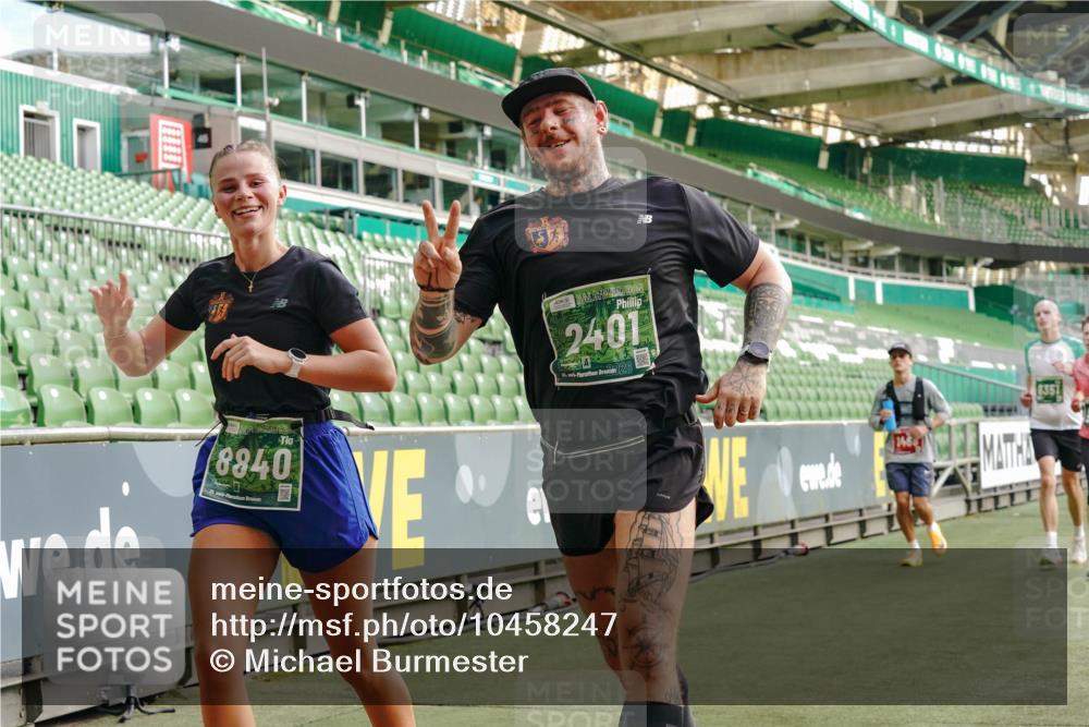 13.09.2026 - 21. swb-Marathon Bremen Michael Burmester http://msf.ph/oto/10458247 13.09.2026 12:54:13 Laufen im Stadion 102, 145, 161, 189, 201, 313, 376, 385, 461, 472, 481, 495, 541, 560, 615, 616, 666, 675, 696, 740, 755, 816, 827, 982, 985, 987, 1053, 1056, 1076, 1207, 1390, 1419, 1433, 1445, 1468, 1528, 1551, 1599, 1631, 1658, 1664, 1704, 1707, 1814, 2055, 2234, 2280, 2350, 2362, 2383, 2390, 2401, 2422, 2454, 2474, 2499, 2623, 2701, 2733, 2801, 2820, 2824, 2858, 2870, 2882, 2913, 2922, 2962, 2971, 2997, 3012, 3054, 3134, 3175, 3206, 3236, 3241, 3356, 3357, 3362, 3413 meine-sportfotos.de